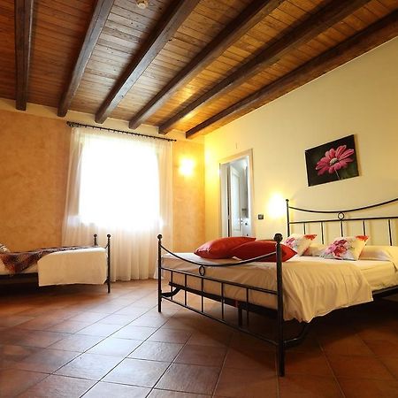 Agriturismo Creta Rossa Torre di Ruggiero Zewnętrze zdjęcie