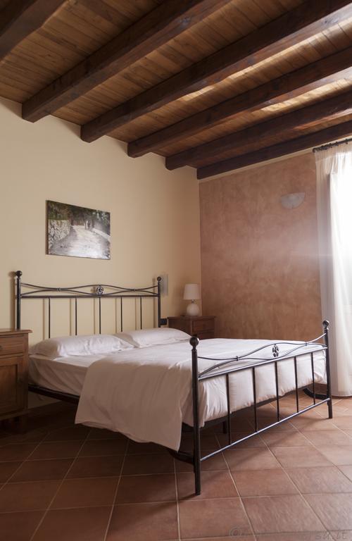 Agriturismo Creta Rossa Torre di Ruggiero Zewnętrze zdjęcie