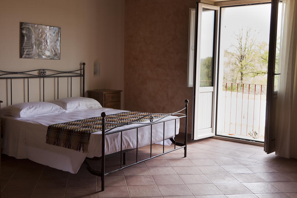 Agriturismo Creta Rossa Torre di Ruggiero Zewnętrze zdjęcie