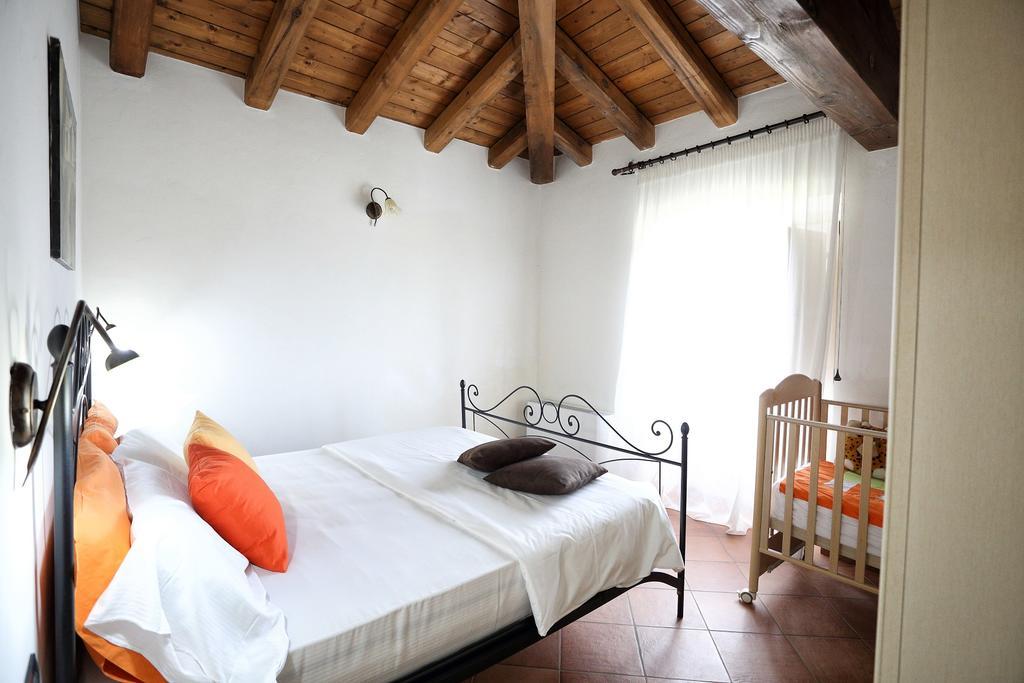Agriturismo Creta Rossa Torre di Ruggiero Zewnętrze zdjęcie