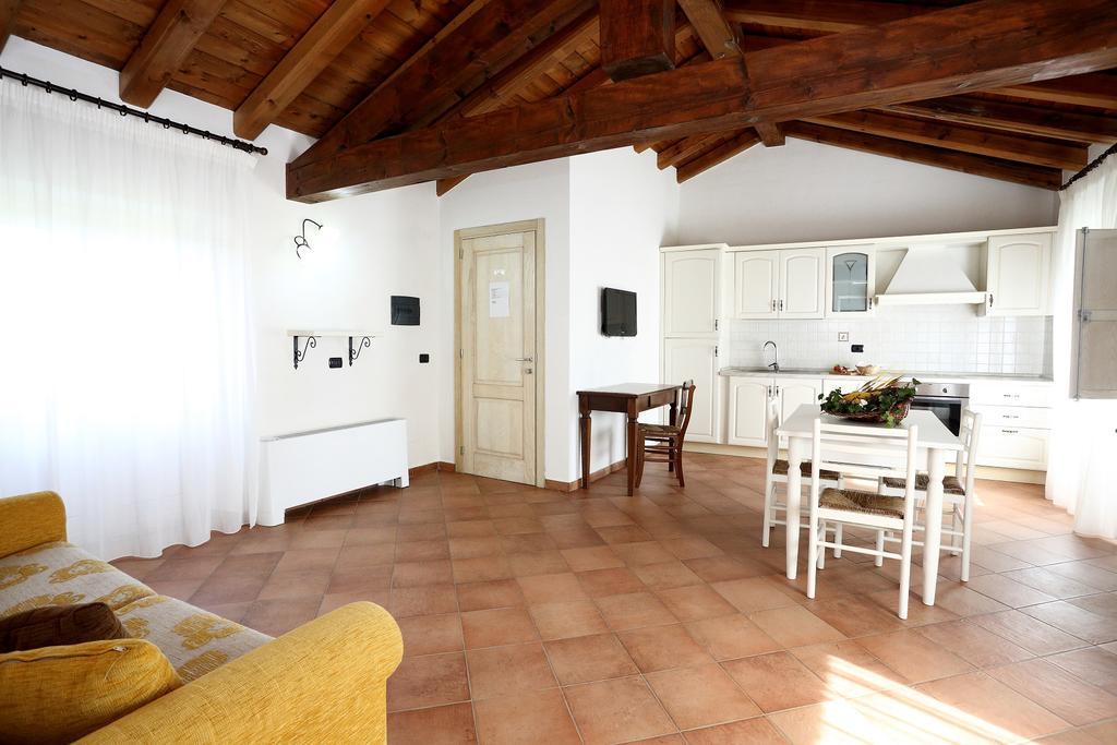 Agriturismo Creta Rossa Torre di Ruggiero Zewnętrze zdjęcie