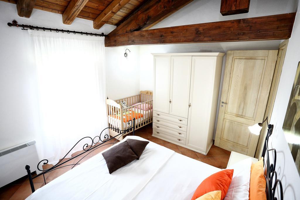 Agriturismo Creta Rossa Torre di Ruggiero Zewnętrze zdjęcie